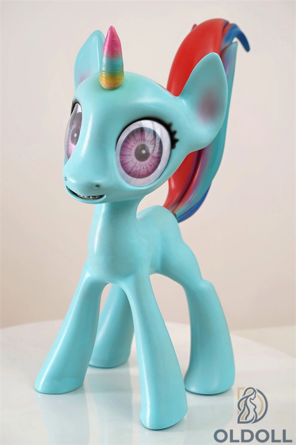 Dolls Castle 46cm Hellblaue Einhorn Furry Pony Silikonpuppe