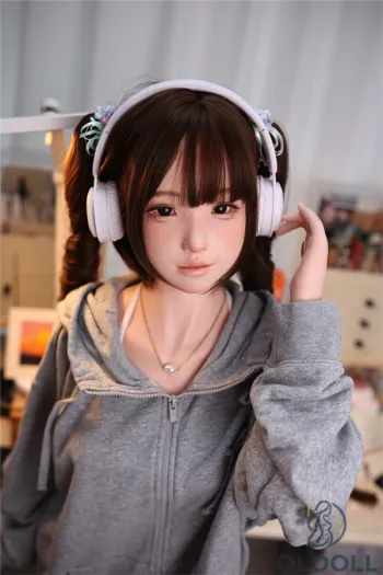 Schlanke Figur Kleine Brüste Rina realistic sexy doll