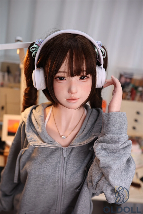 Schlanke Figur Kleine Brüste Rina realistic sexy doll