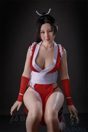 Realistische Cosplay-realdoll aus dem bekannten Kampfspiel