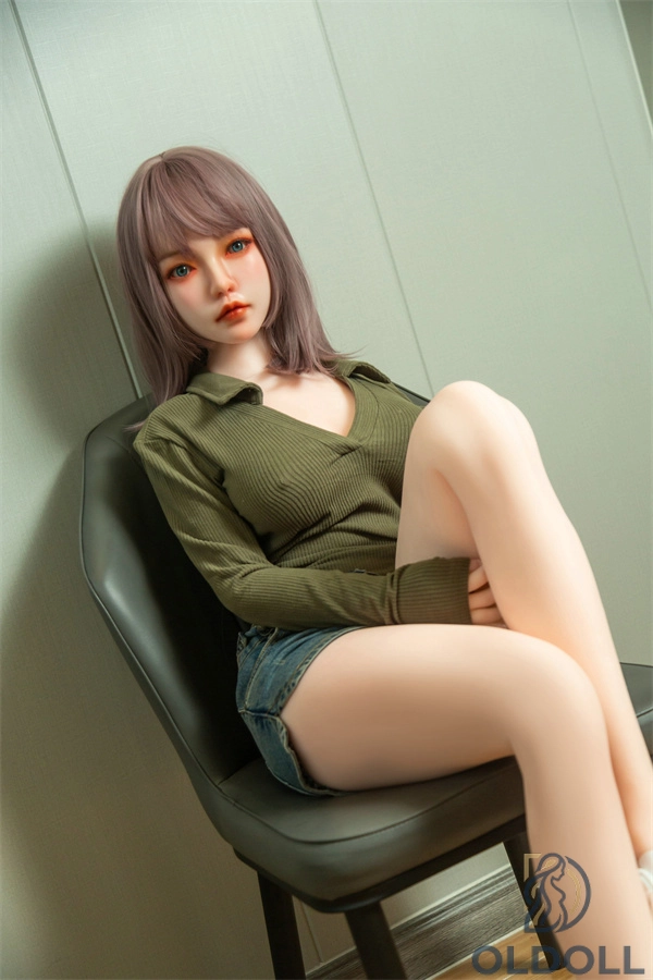 Realdoll YouZhen mit asiatischem Look