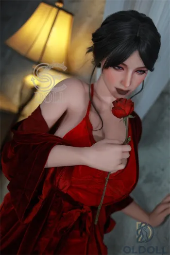 ellie_doll