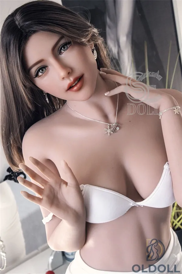 Goldener Schnitt und moderne Roboter-Optik sexpuppen