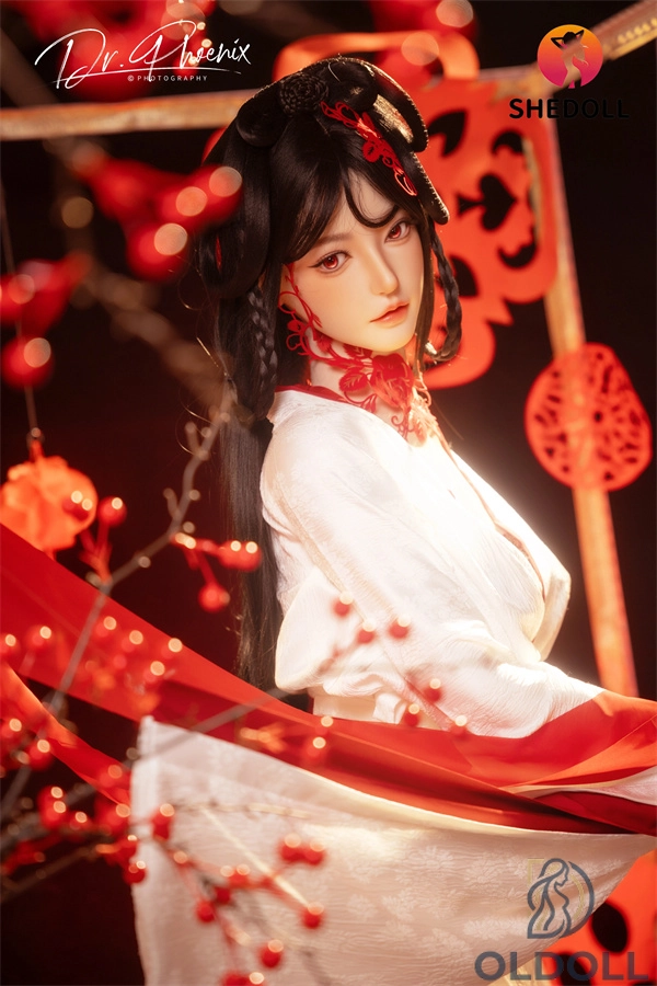 Asiatische Sex dolls im China-Brautkleid