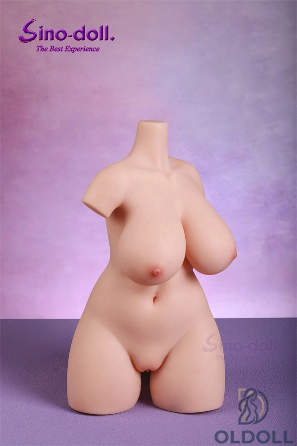 Sexpuppe Torso von Sino Doll mit extremem Q-Körbchen aus Silikon