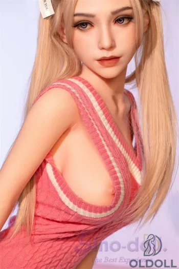 Sexdoll mit sehr charmantem Gesicht